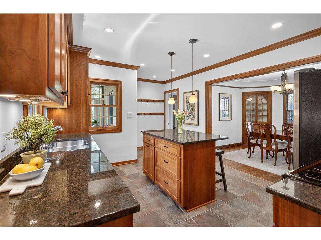 933 Delaware Avenue Mendota Heights MN 55118 7069253 image9