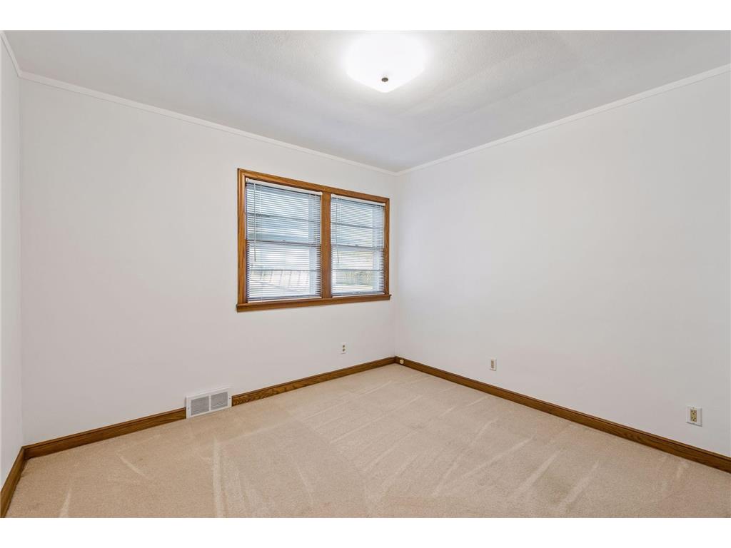 933 Edgewater Avenue Shoreview MN 55126 7070193 image14