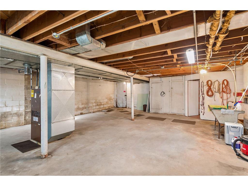 933 Edgewater Avenue Shoreview MN 55126 7070193 image21