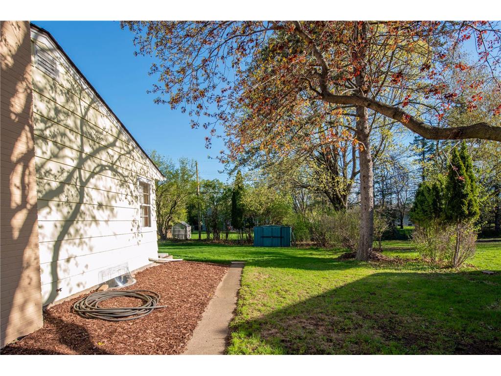 933 Edgewater Avenue Shoreview MN 55126 7070193 image23