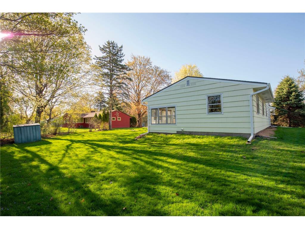 933 Edgewater Avenue Shoreview MN 55126 7070193 image27