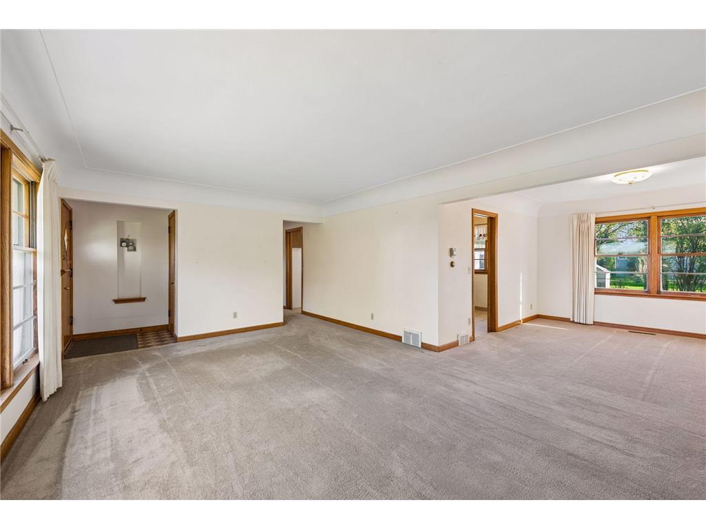 933 Edgewater Avenue Shoreview MN 55126 7070193 image5