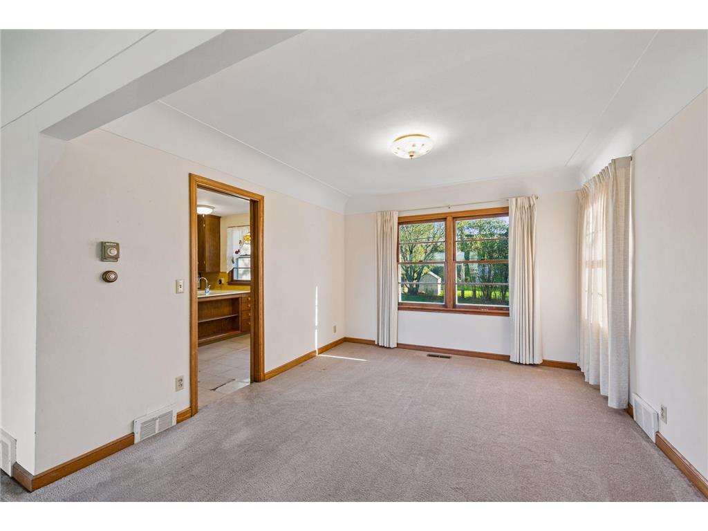 933 Edgewater Avenue Shoreview MN 55126 7070193 image6