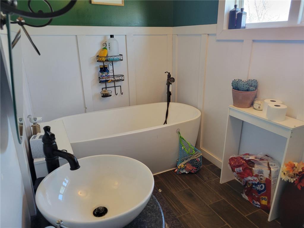 933 Labree Avenue N Thief River Falls MN 56701 7057332 image19