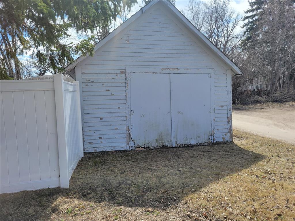 933 Labree Avenue N Thief River Falls MN 56701 7057332 image21