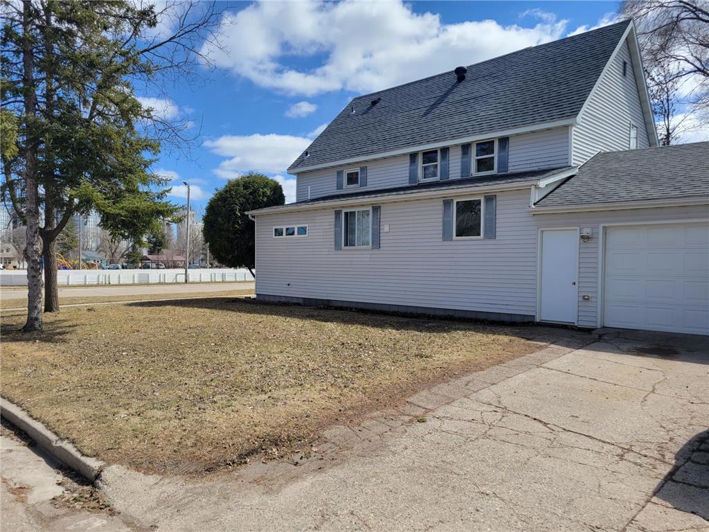 933 Labree Avenue N Thief River Falls MN 56701 7057332 image23