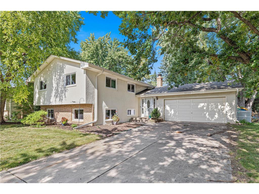 9330 45th Avenue N New Hope MN 55428 6738625 image1