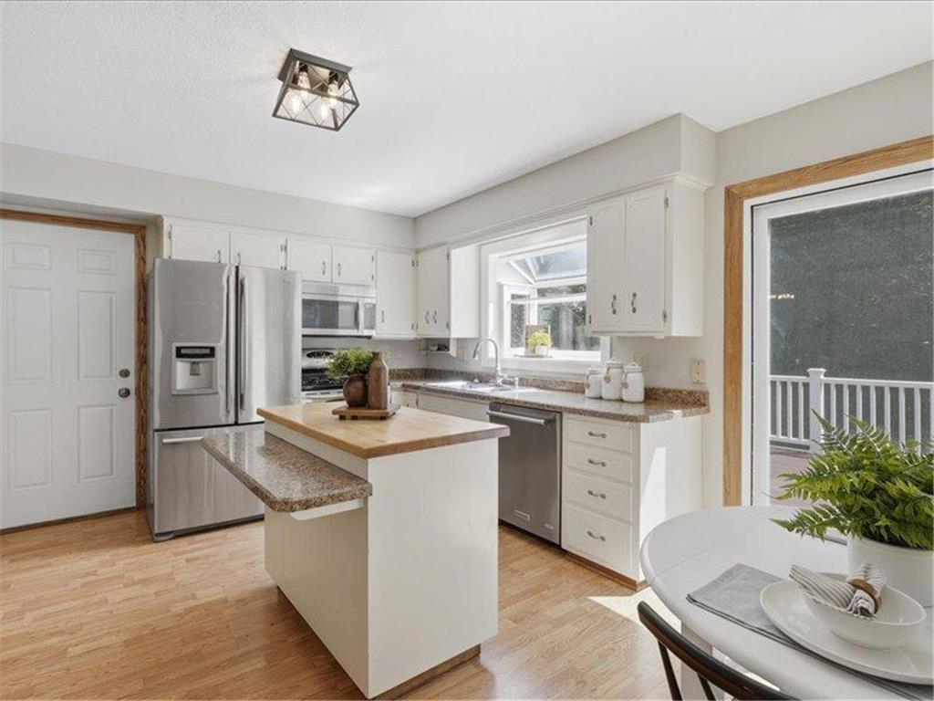 9331 Cedar Forest Road Eden Prairie MN 55347 7099140 image17