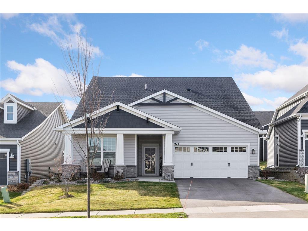 934 Goldfinch Street Chaska MN 55318 7008328 image1
