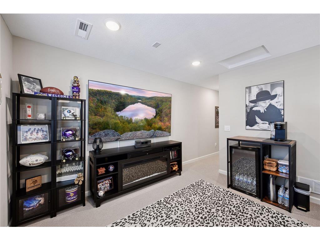 934 Goldfinch Street Chaska MN 55318 7008328 image22