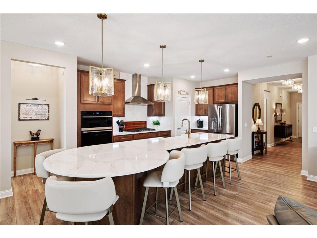 934 Goldfinch Street Chaska MN 55318 7008328 image3