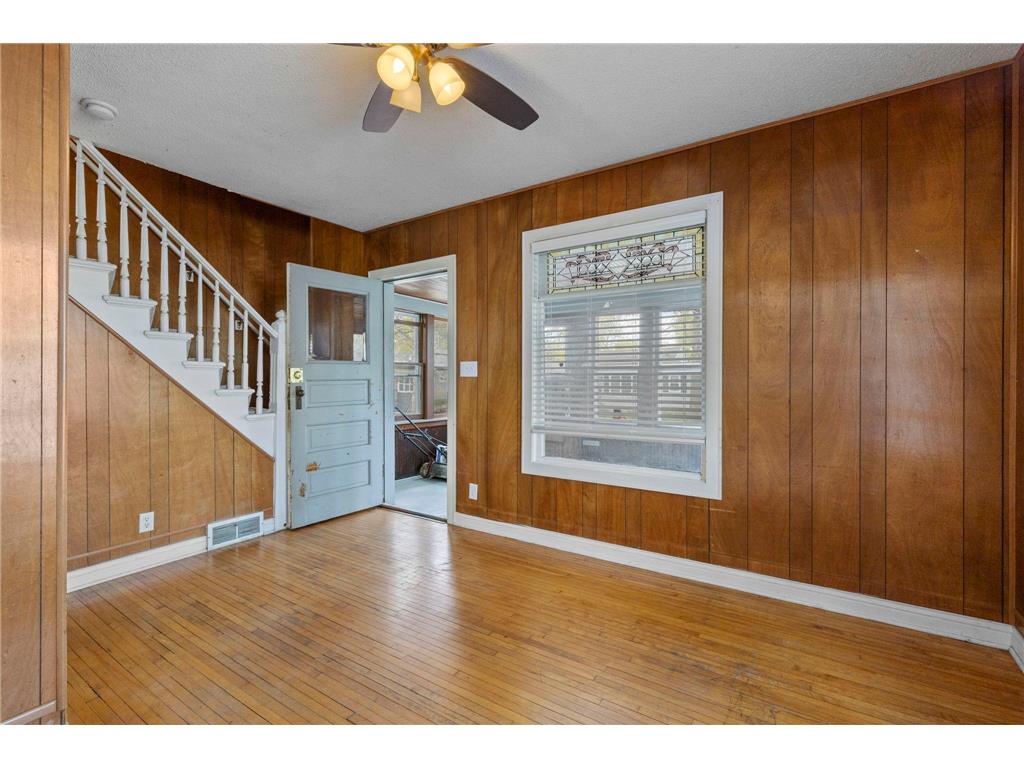 934 Juno Avenue Saint Paul MN 55102 7036099 image10