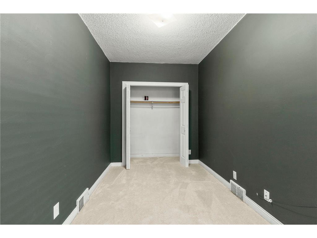 934 Juno Avenue Saint Paul MN 55102 7036099 image16