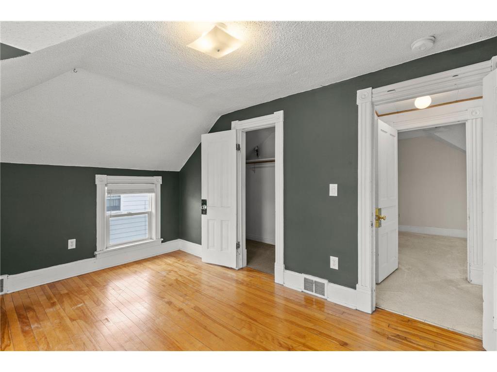 934 Juno Avenue Saint Paul MN 55102 7036099 image19