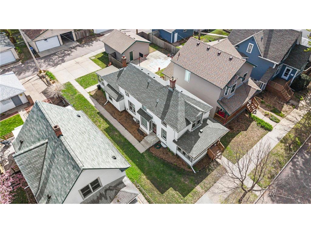 934 Juno Avenue Saint Paul MN 55102 7036099 image52