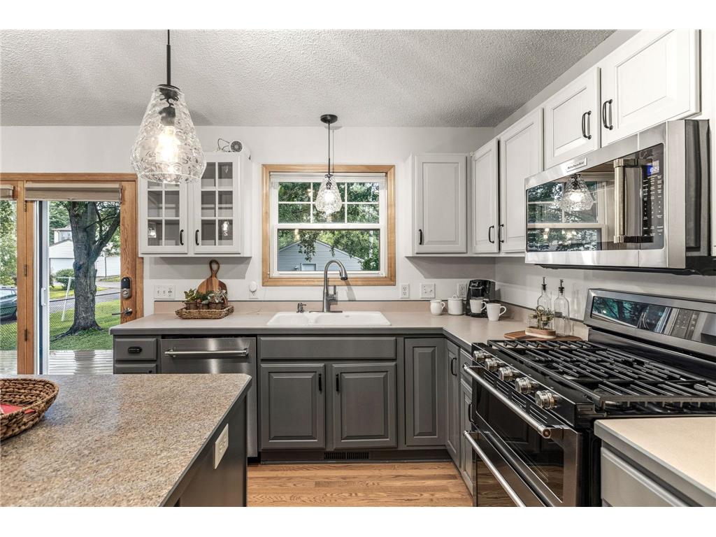 934 Randolph Avenue Saint Paul MN 55102 7078458 image14
