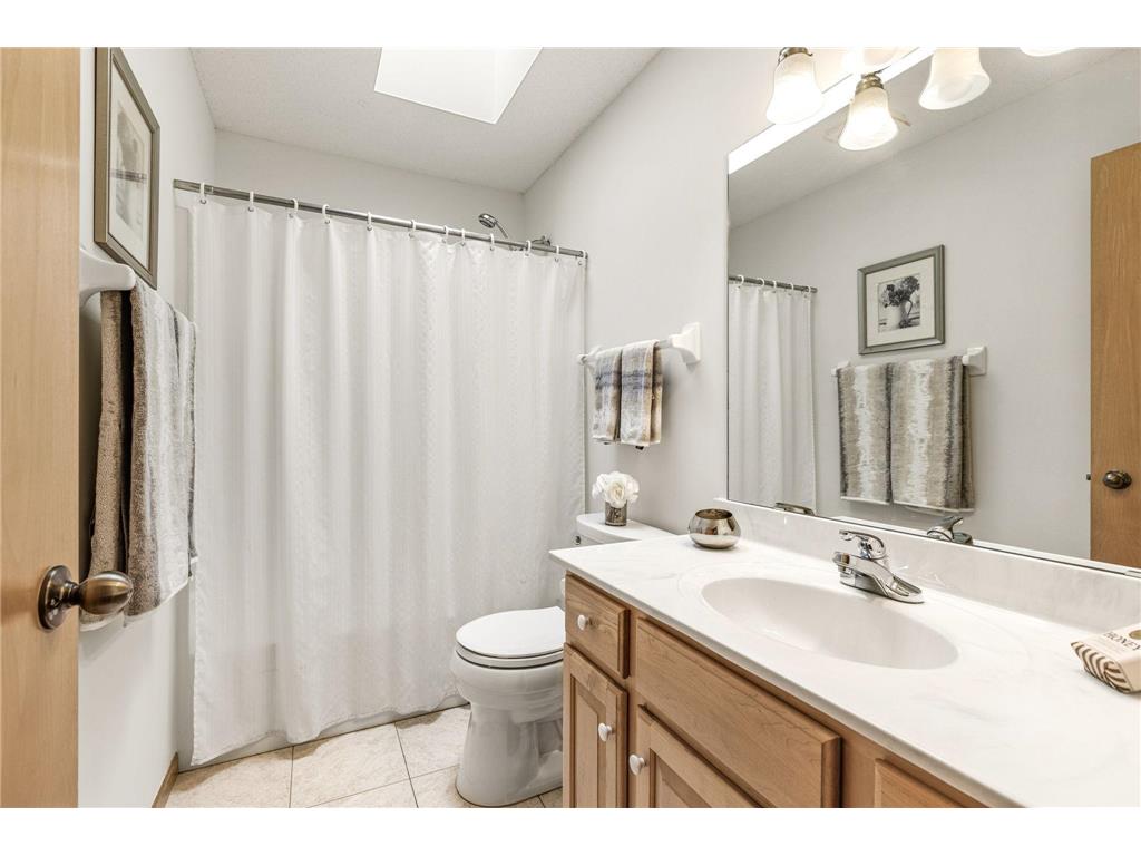 934 Randolph Avenue Saint Paul MN 55102 7078458 image29
