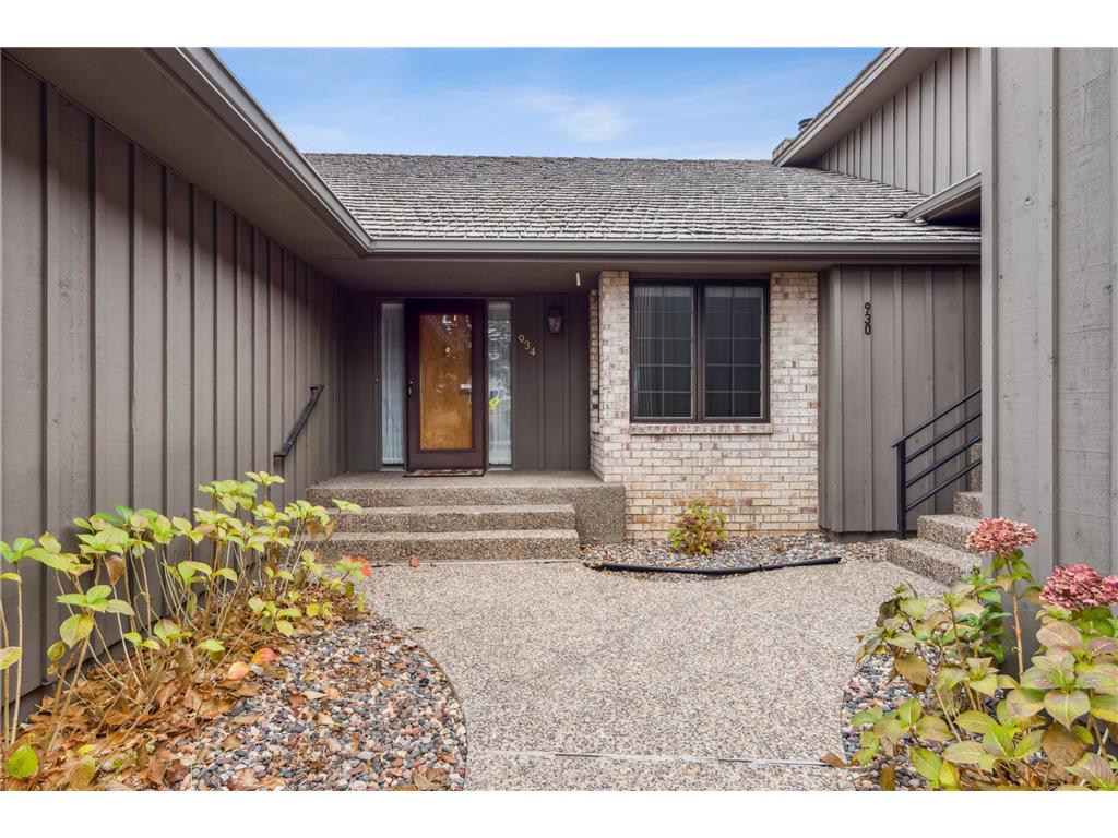 934 S Highview Circle Mendota Heights MN 55118 6624002 image1