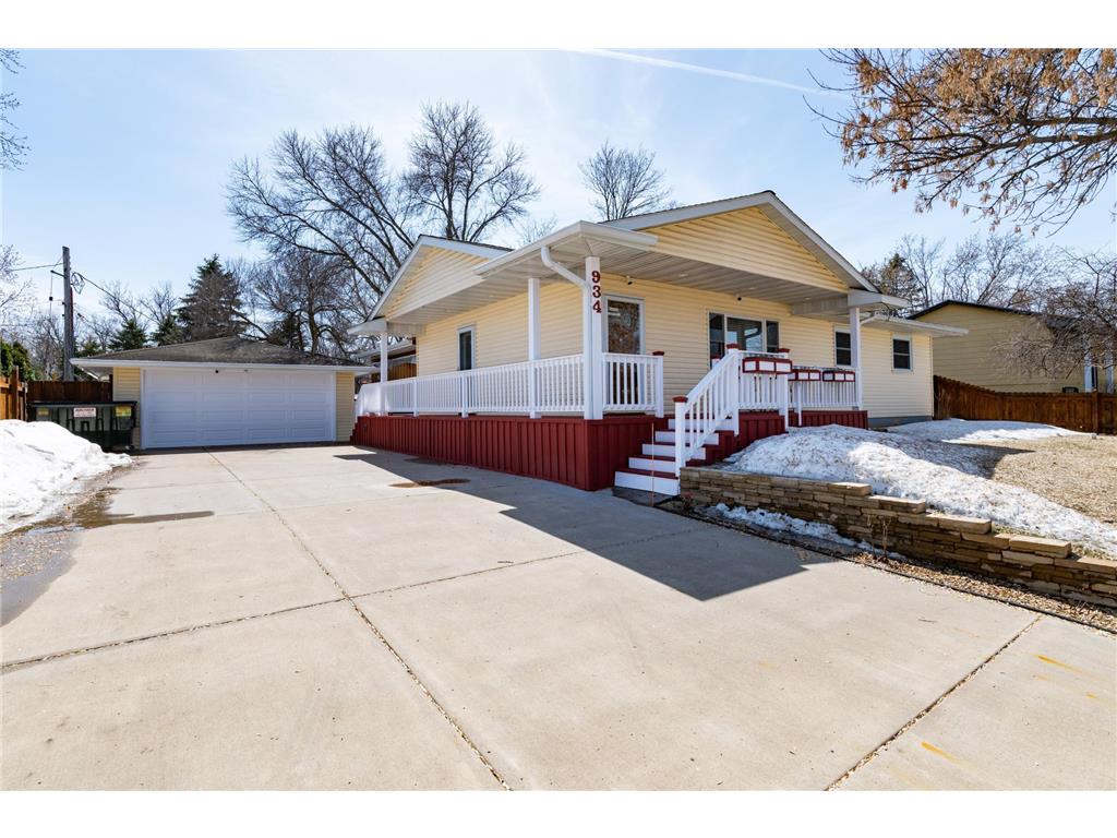 934 Sunny Lane, Anoka, MN, 55303 MLS 6348922 Edina Realty