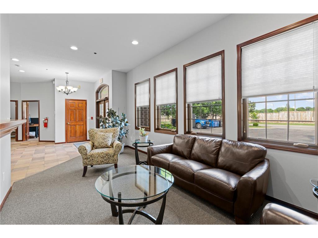 9340 Hennepin Town Road Eden Prairie MN 55347 7084200 image15