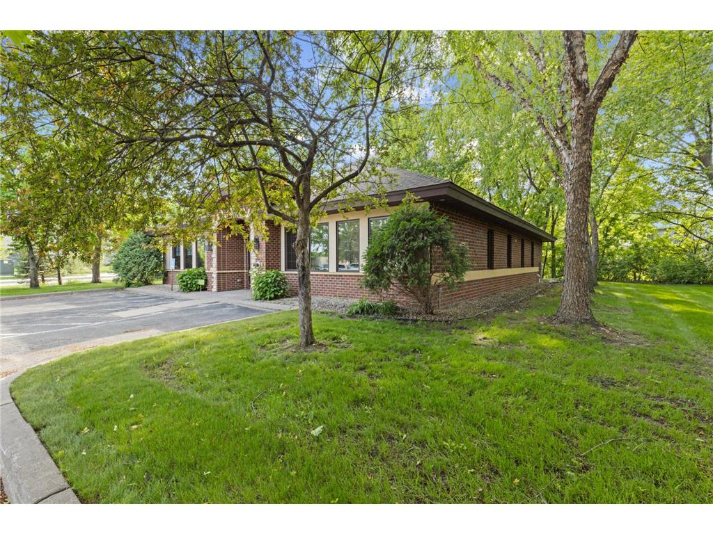 9340 Hennepin Town Road Eden Prairie MN 55347 7084200 image3