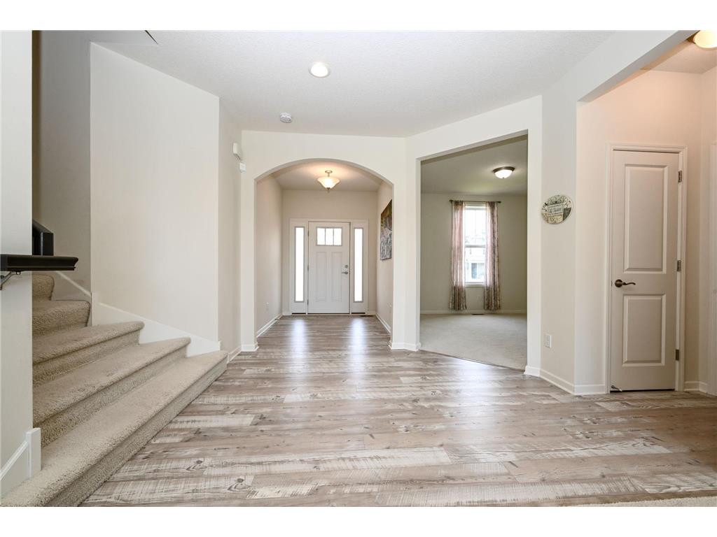 9343 Compass Pointe Road Woodbury MN 55129 7082552 image3