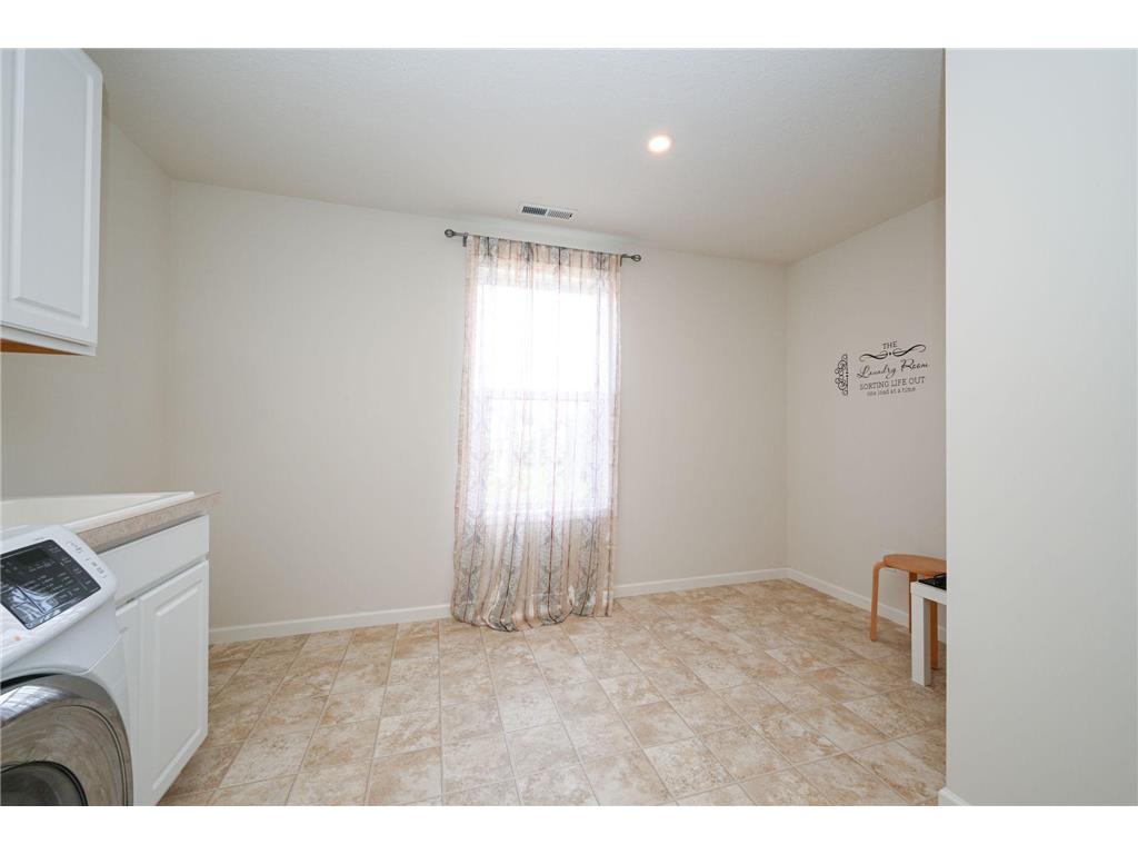 9343 Compass Pointe Road Woodbury MN 55129 7082552 image31