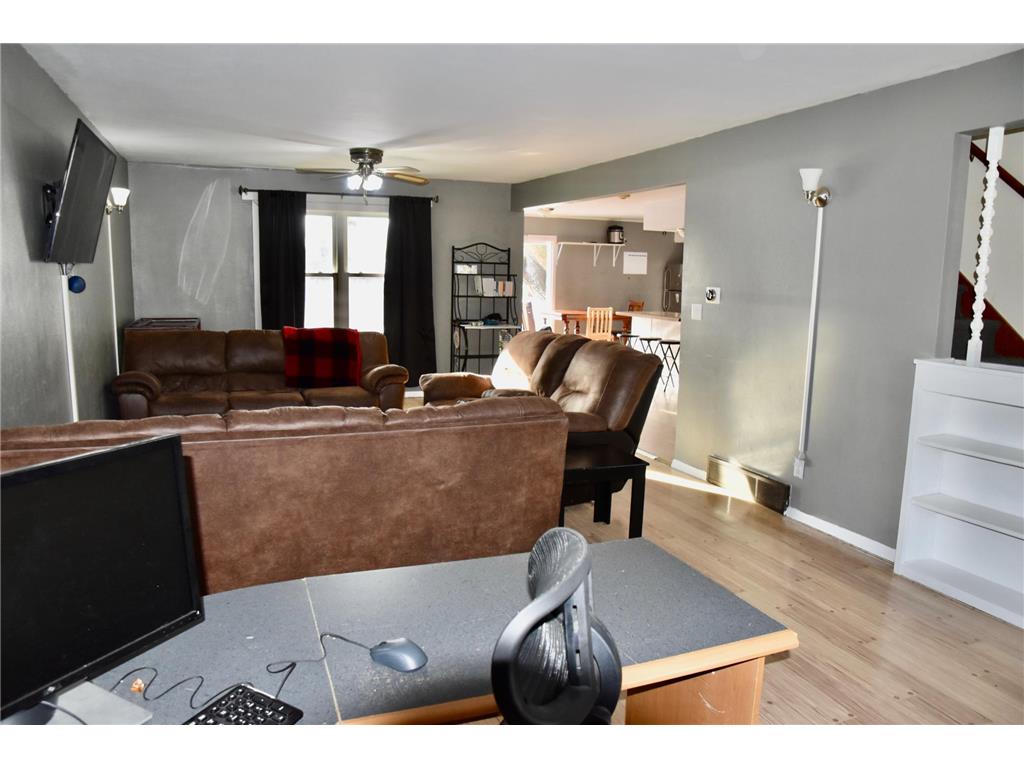 935 4th Street NE Sibley IA 51249 6826776 image12