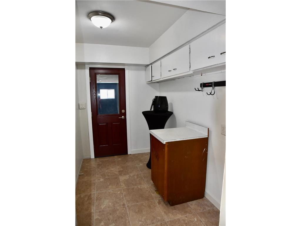 935 4th Street NE Sibley IA 51249 6826776 image16