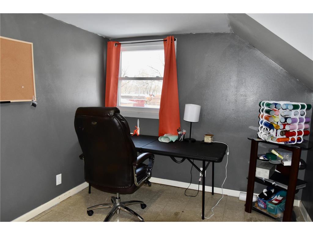 935 4th Street NE Sibley IA 51249 6826776 image21