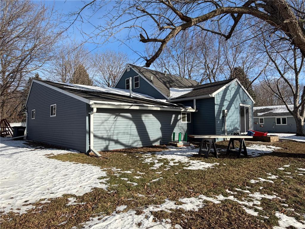 935 4th Street NE Sibley IA 51249 6826776 image3