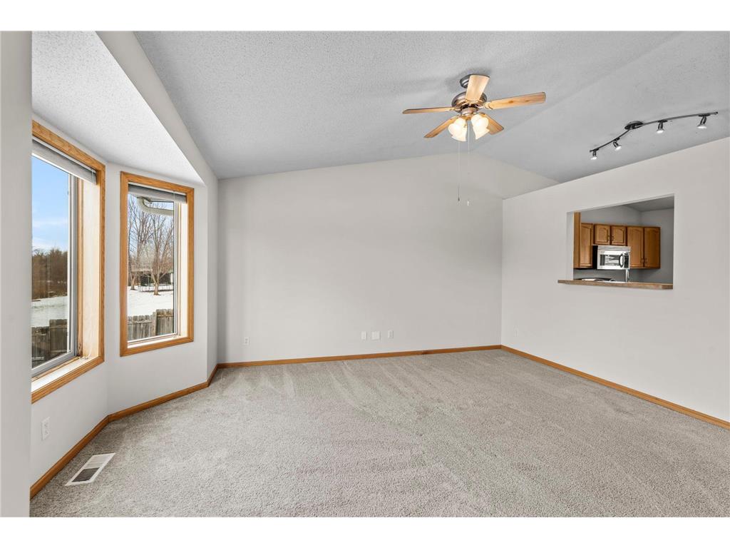 935 Aspen Lane Montrose MN 55363 6802791 image4