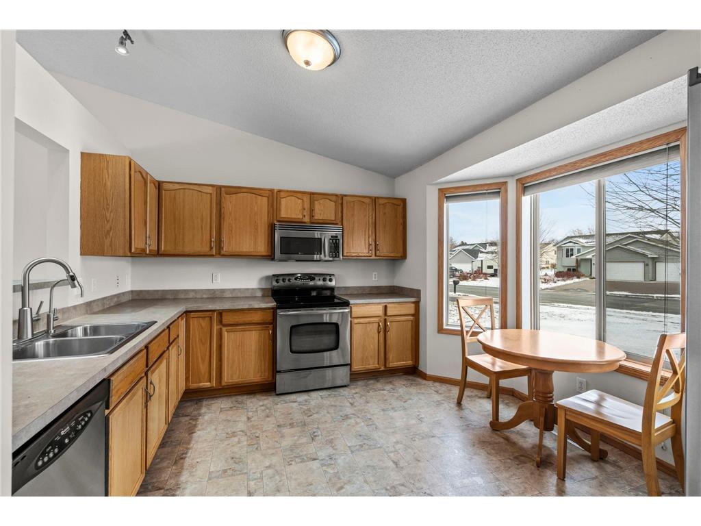 935 Aspen Lane Montrose MN 55363 6802791 image7