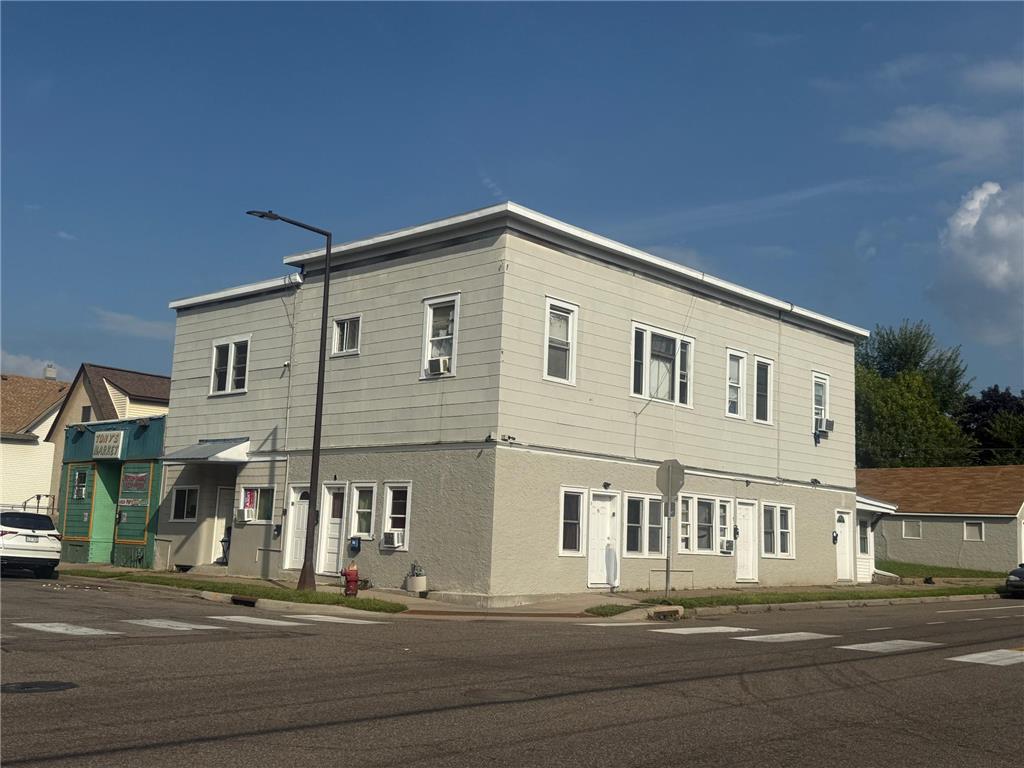 935 Case Avenue Saint Paul MN 55106 6800397 image3