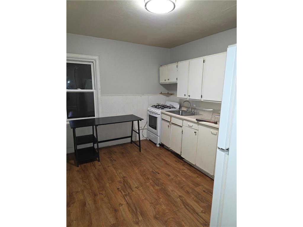 935 Case Avenue Saint Paul MN 55106 6800397 image5