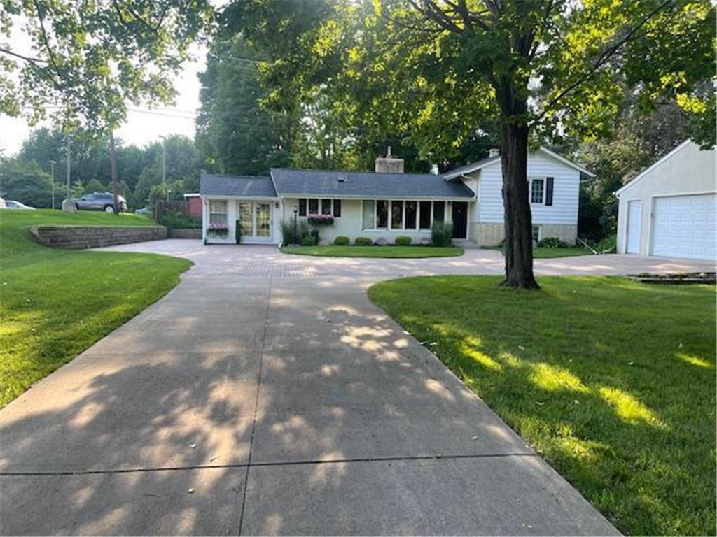 935 Century Avenue N Maplewood MN 55119 6823177 image1