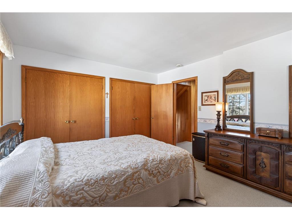 935 Century Avenue N Maplewood MN 55119 6823177 image20