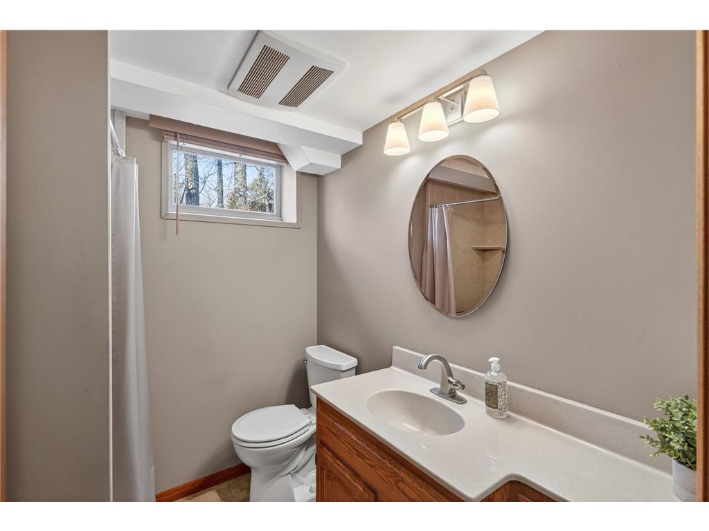 935 Century Avenue N Maplewood MN 55119 6823177 image27