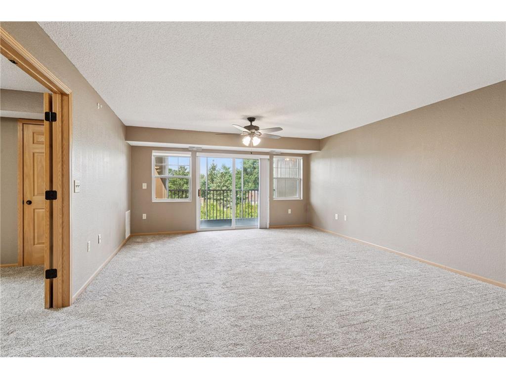 935 Ferndale Street N #302 Maplewood MN 55119 7008372 image10