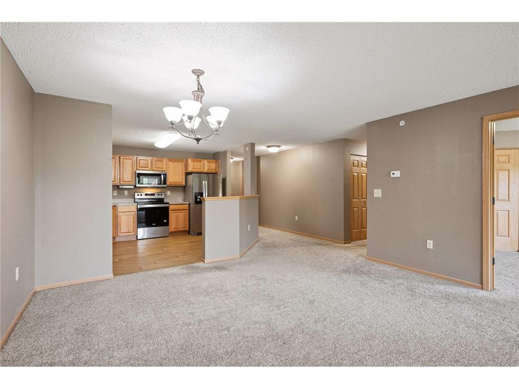 935 Ferndale Street N #302 Maplewood MN 55119 7008372 image14