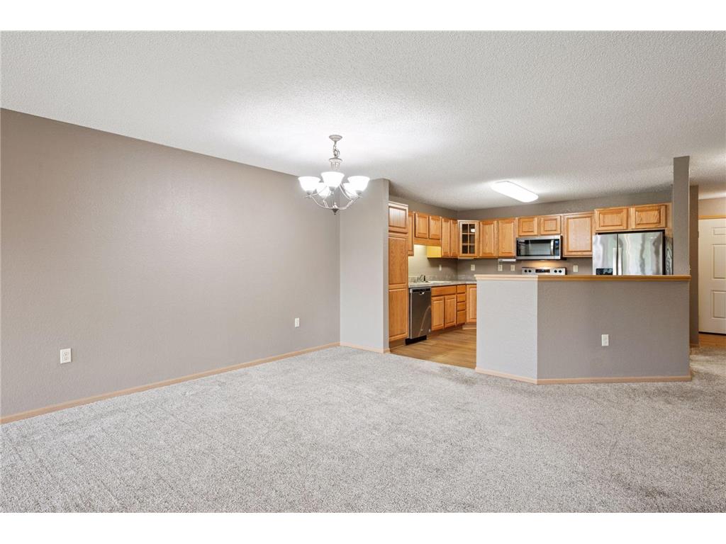 935 Ferndale Street N #302 Maplewood MN 55119 7008372 image15