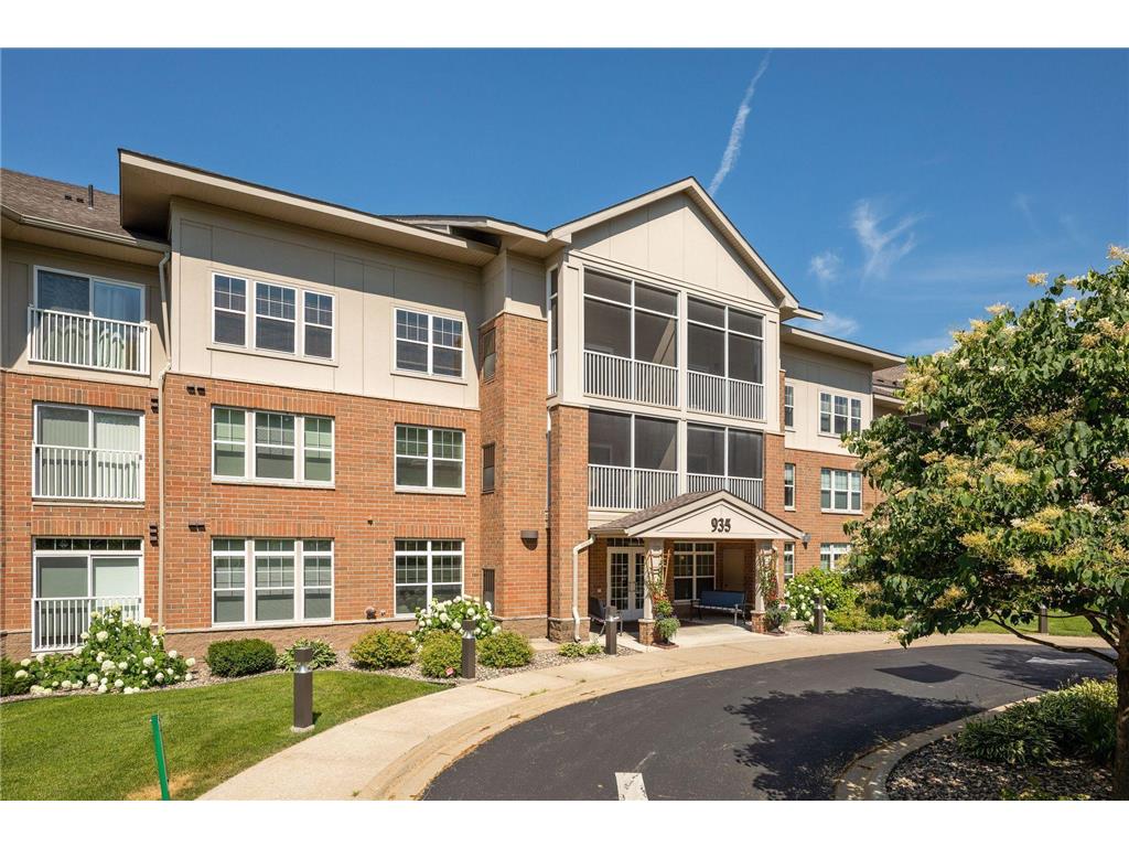 935 Ferndale Street N #302 Maplewood MN 55119 7008372 image56