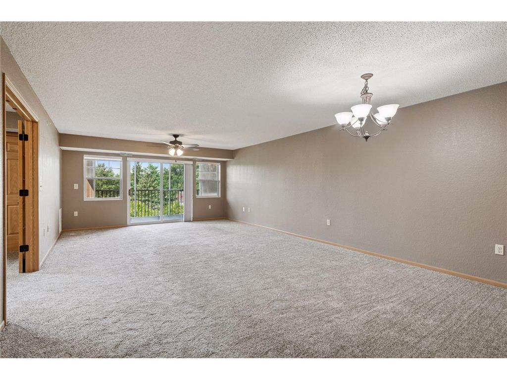 935 Ferndale Street N #302 Maplewood MN 55119 7008372 image9