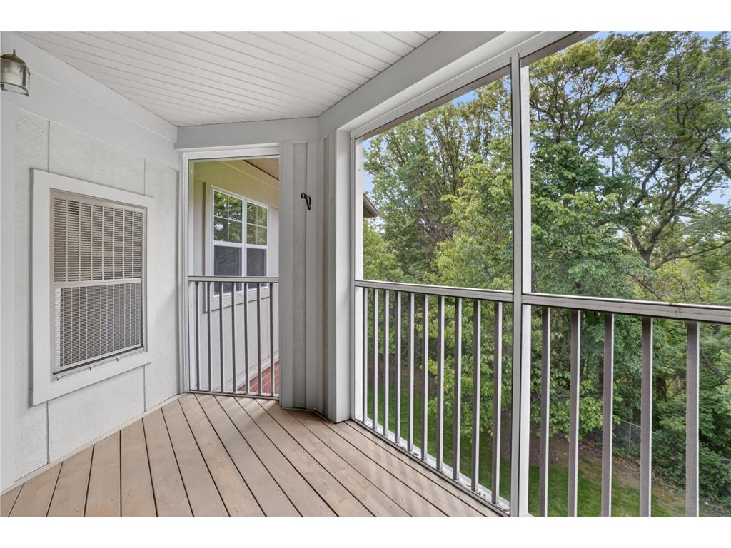 935 Ferndale Street N #317 Maplewood MN 55119 7079921 image11