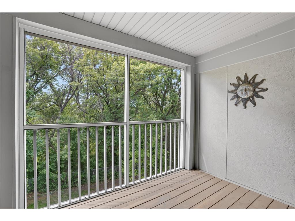 935 Ferndale Street N #317 Maplewood MN 55119 7079921 image12