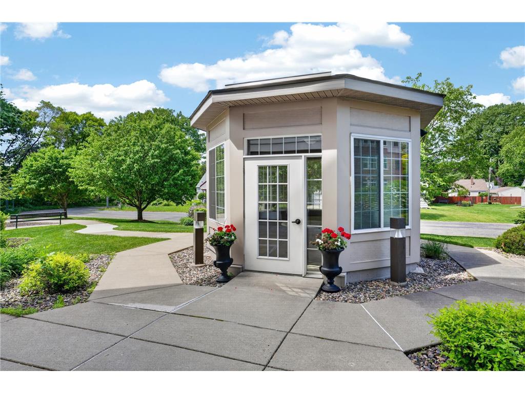 935 Ferndale Street N #317 Maplewood MN 55119 7079921 image25