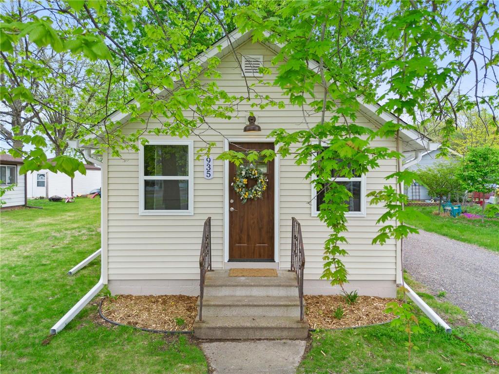 935 Hammond Rice Lake WI 54868 7080068 image1