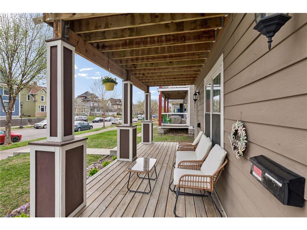 935 Iglehart Avenue Saint Paul MN 55104 7082620 image3
