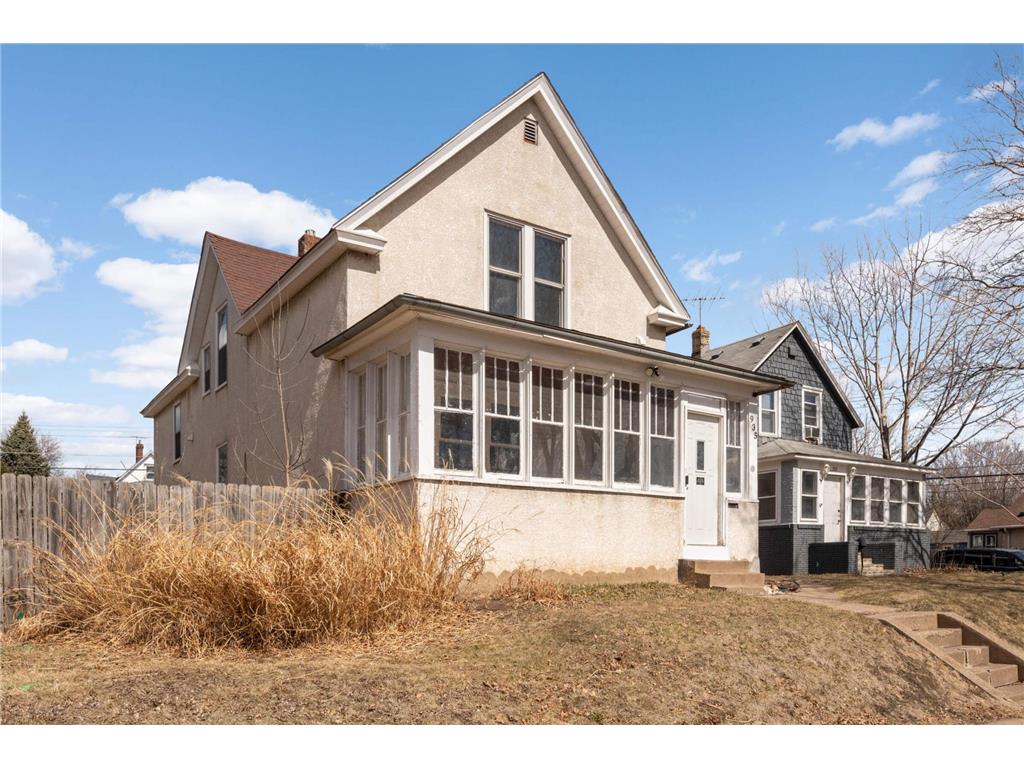 935 Jenks Avenue Saint Paul MN 55106 6681428 image1