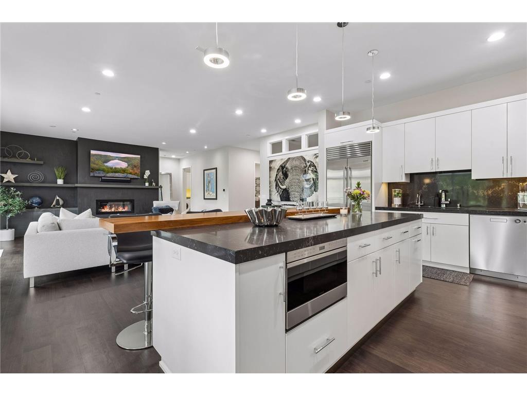 935 Lake Street E #202 Wayzata MN 55391 7113687 image12
